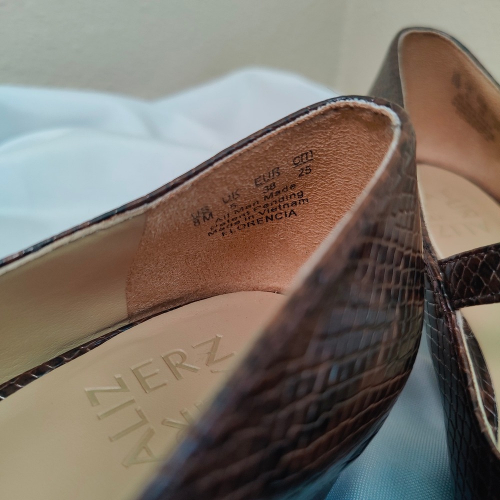 Naturalizer Mary Janes Croc Embossed Brown Faux Leather Pointed Heels Sz 8 - Picture 5 of 6